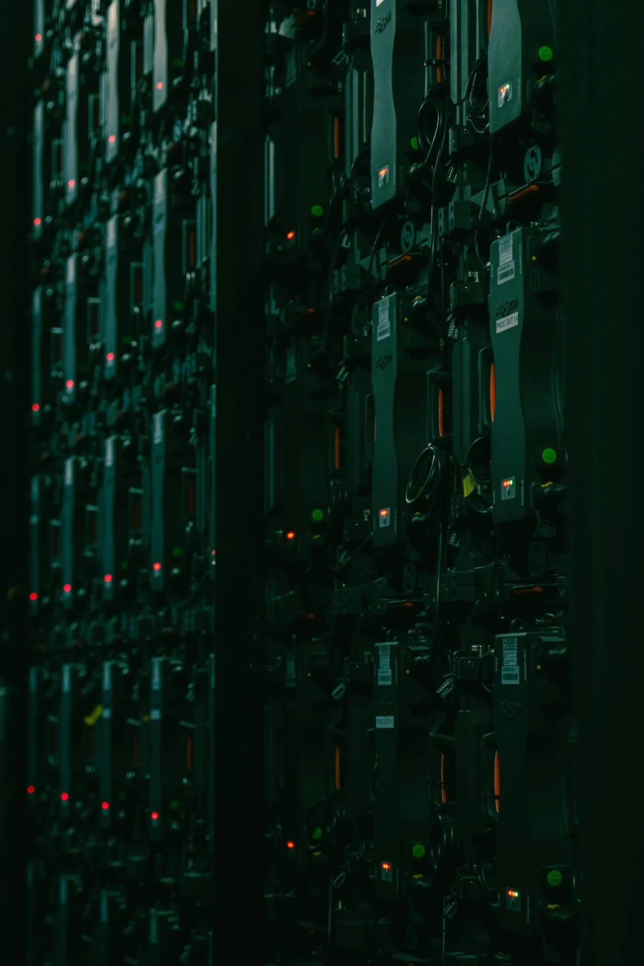 Server equipment